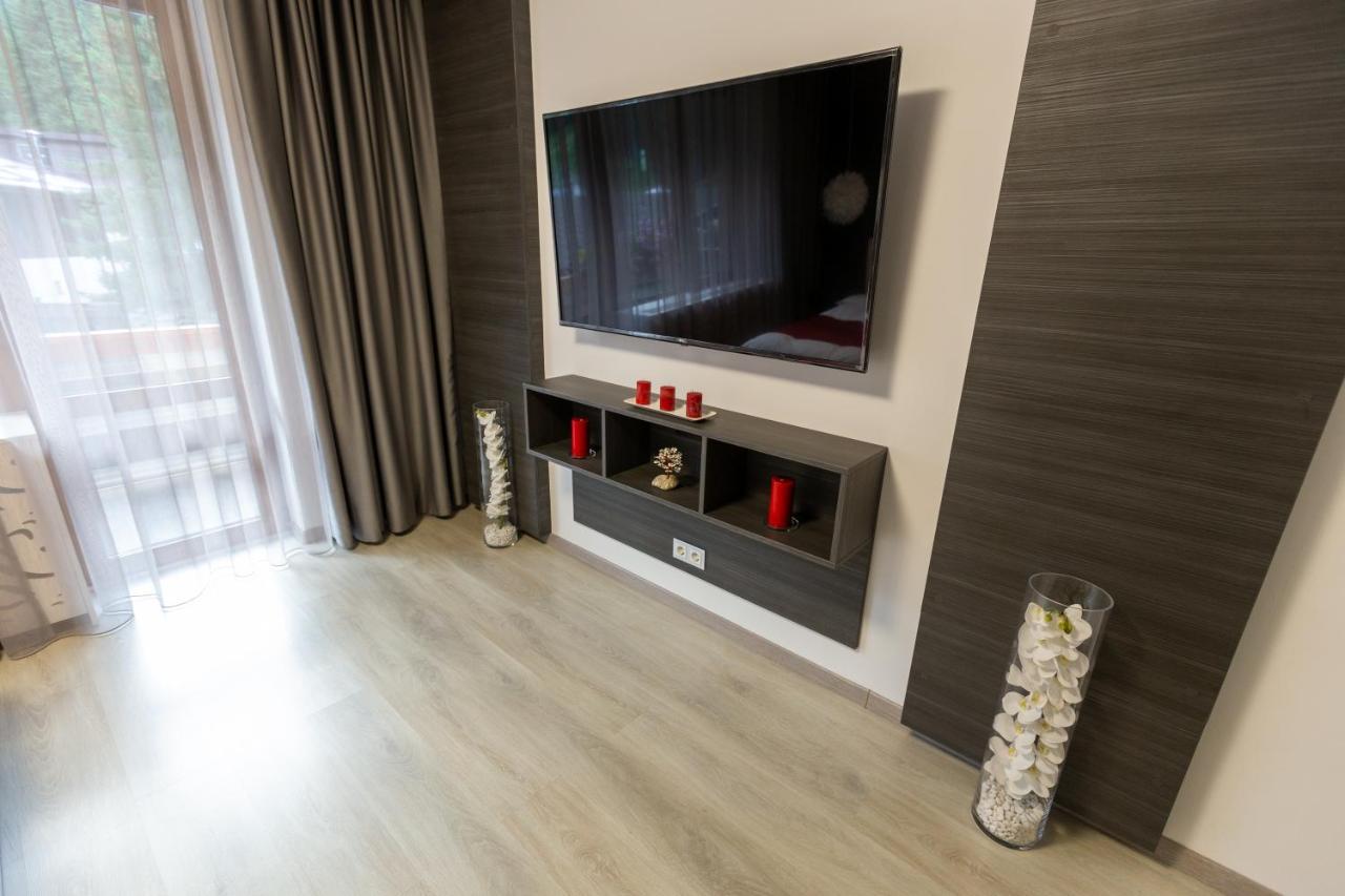 Hrodberht Ski Apartment Buşteni Екстериор снимка
