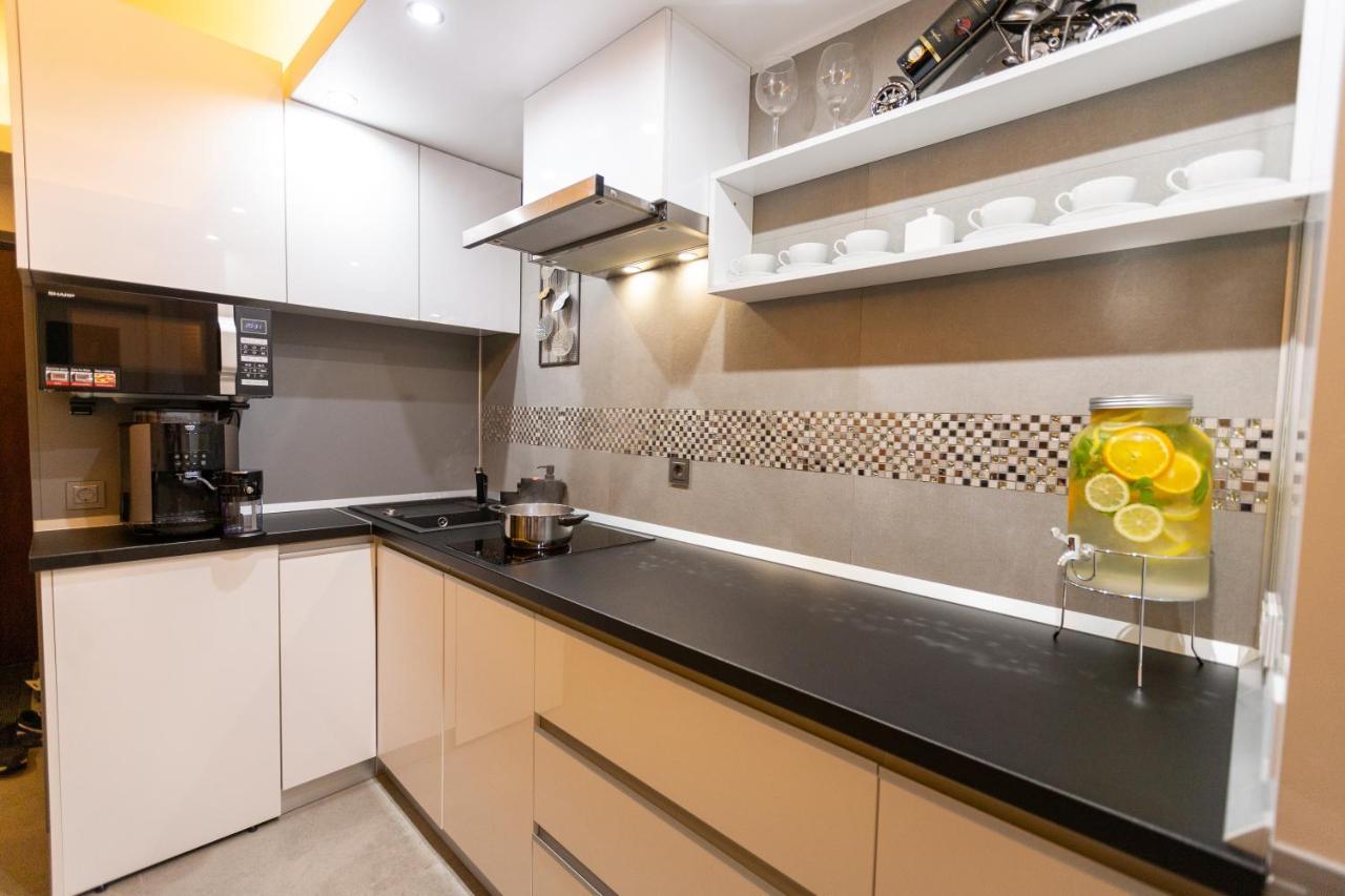 Hrodberht Ski Apartment Buşteni Екстериор снимка