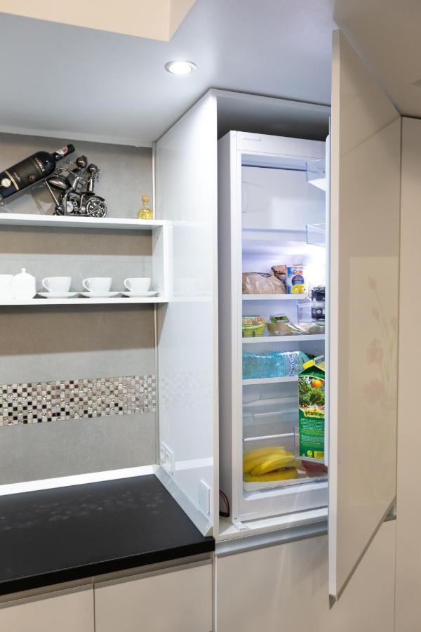 Hrodberht Ski Apartment Buşteni Екстериор снимка